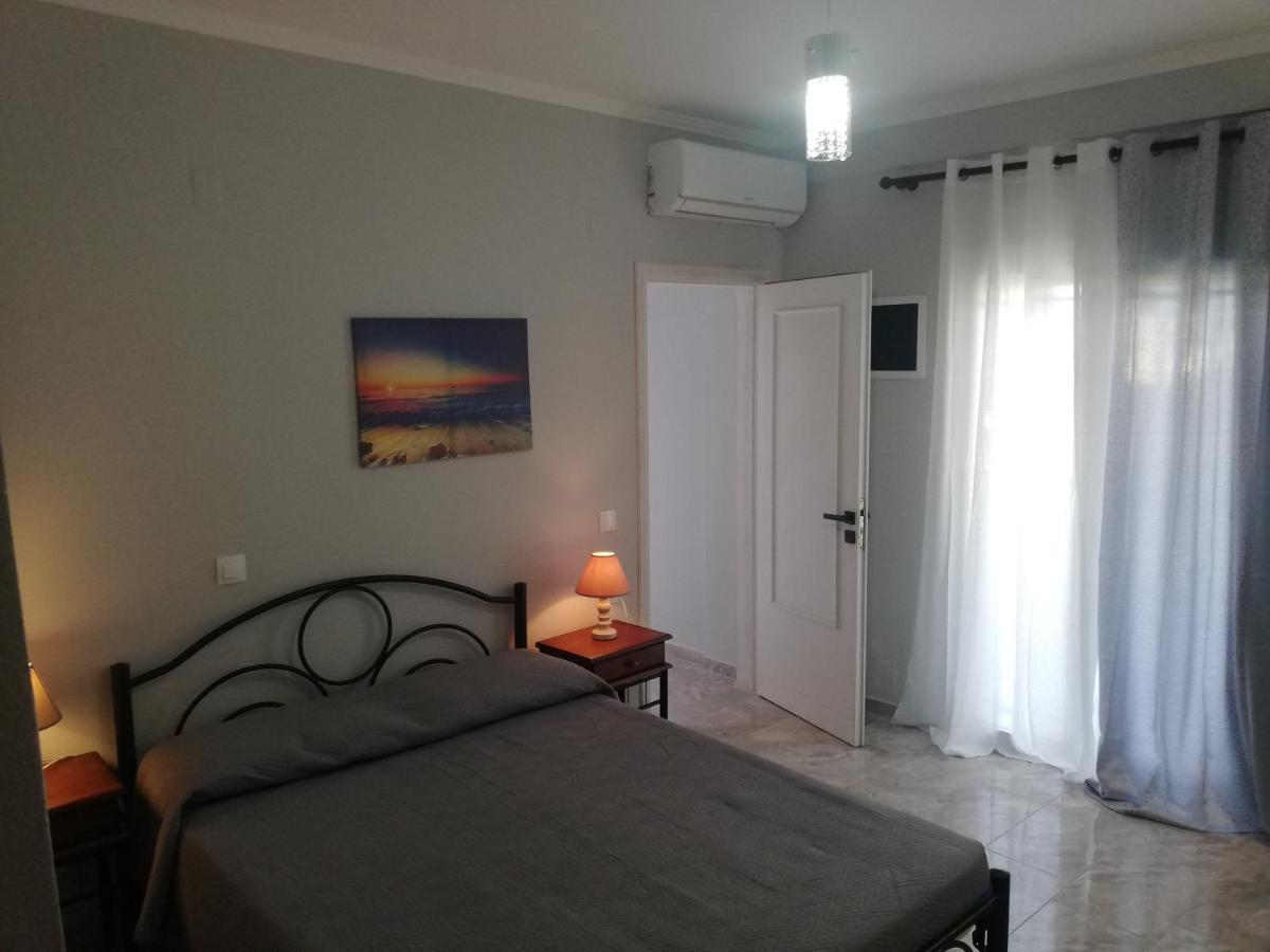 Anestis Studios Agios Georgios  Luaran gambar